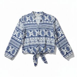 Charlotte Russe | Blue and White Patterned Blouse | Small